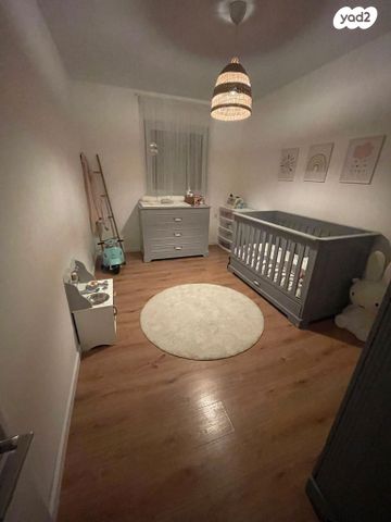 דירה, ירח אב, הכרמים, מודיעין מכבים רעות