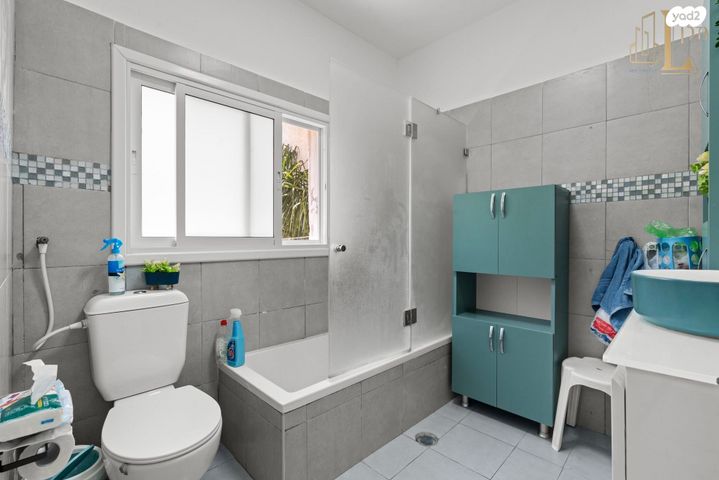 בית פרטי/ קוטג', קרית עקרון