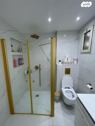 דירה, דרך מצדה, שכונה ו', באר שבע