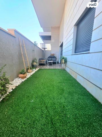 דירת גן, משה לוי 7, נאות שמיר, רמלה