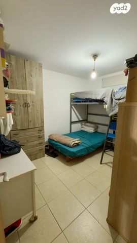 דו משפחתי, קצרין