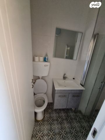 דירה, חיים נחמן ביאליק 129, שכונה א', באר שבע