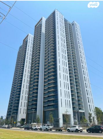 מרדכי אנילביץ' 3