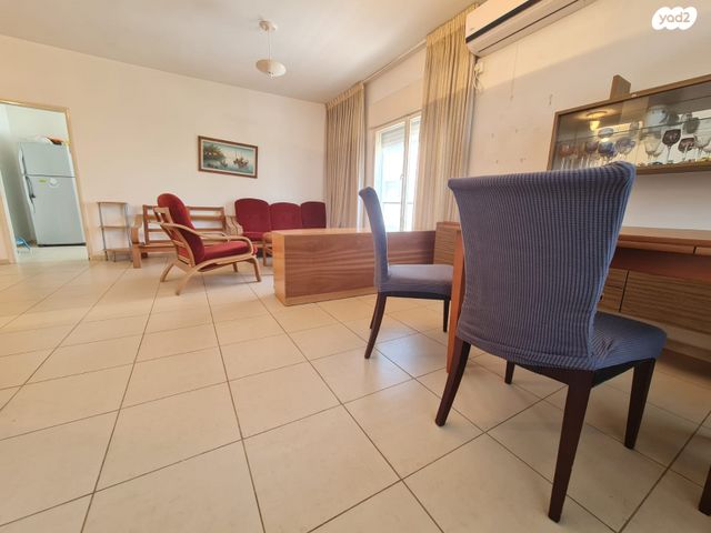 דירה, וייצמן, עיר, מרכז העיר, נהריה