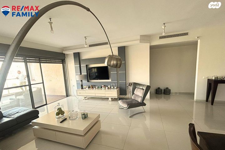 דירה, הנביאים 72, מרכז העיר, קרית אתא