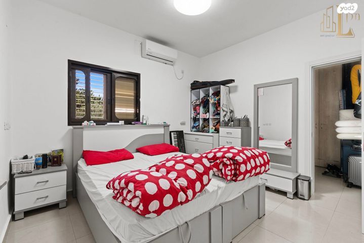 בית פרטי/ קוטג', קרית עקרון