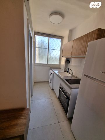 דירה, חיים נחמן ביאליק 129, שכונה א', באר שבע