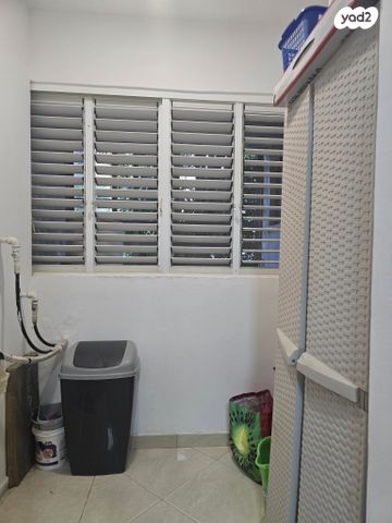 דירה, דקר 17, גני יער, לוד