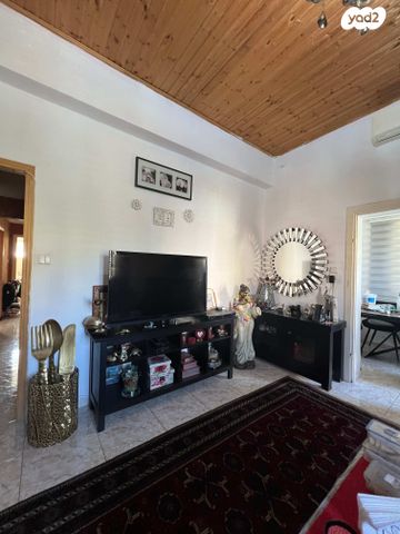 דירה, בלפור 27, הדר מרכז, חיפה