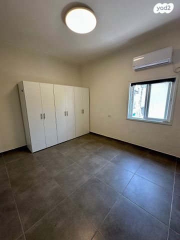 דירה, דליה, הל"ה, גבעתיים