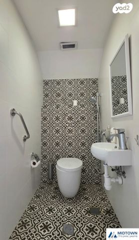 דירת גן, ברל כצנלסון 10, קרית ספיר, כפר סבא