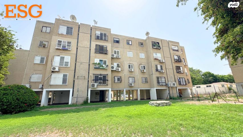 דירה, משה אבן עזרא 27, רובע ה', אשדוד