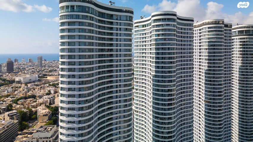 דופלקס, גרציאני יצחק 4, גני שרונה, קרית הממשלה, תל אביב יפו