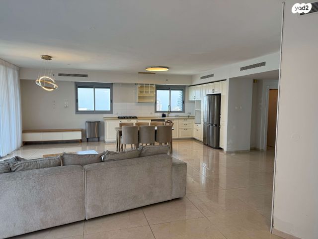 דירה, סביוני הכרמל, חיפה