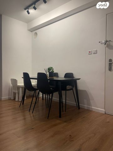 דירה, ירח אב, הכרמים, מודיעין מכבים רעות