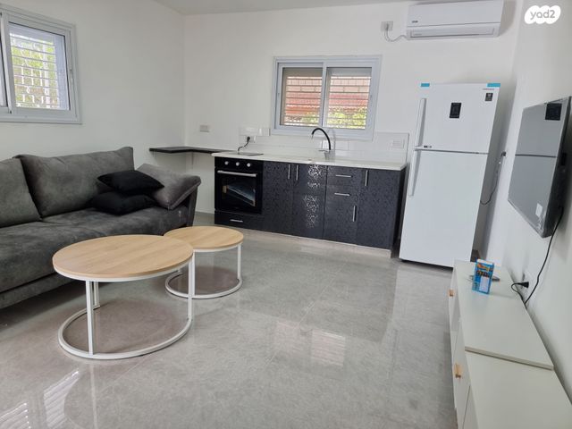 דירת גן, בזל, שכונה א', באר שבע