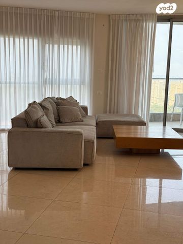 דירה, סביוני הכרמל, חיפה