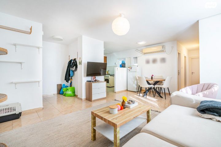 דירה, משה דיין 12, גני אלון, חדרה