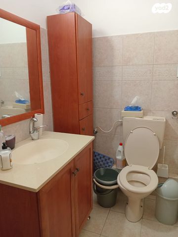 דירה, הרב יצחק נסים, חומת שמואל, הר חומה, ירושלים