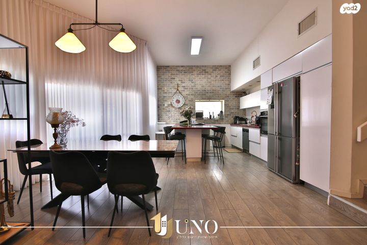 בית פרטי/ קוטג', זלמן שניאור 30, קרית בנימין, קרית אתא