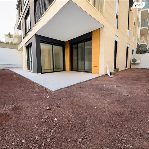 דירת גן, קזן, רעננה