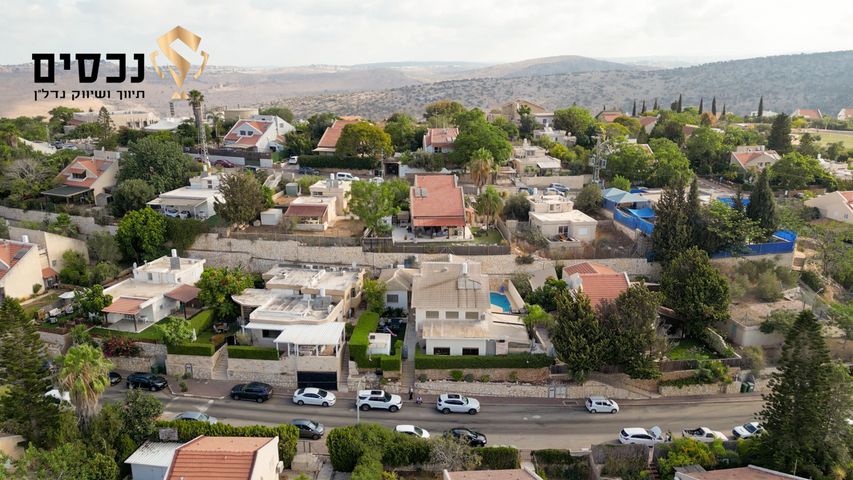 בית פרטי/ קוטג', בית אריה / עופרים