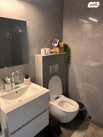 דירה, נס הרים, קרית שלום, תל אביב יפו