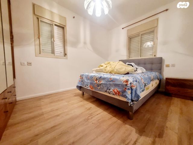 דירה, יהויכין המלך, רובע י"ג, אשדוד