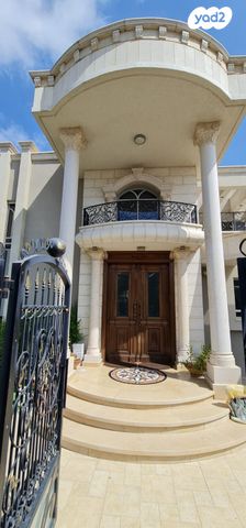 בית פרטי/ קוטג', מרכז העיר, קרית אתא