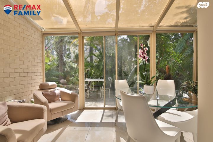 בית פרטי/ קוטג', יגאל אלון, בנה ביתך, קרית ים