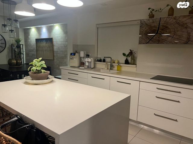 גג/ פנטהאוז, חיפה