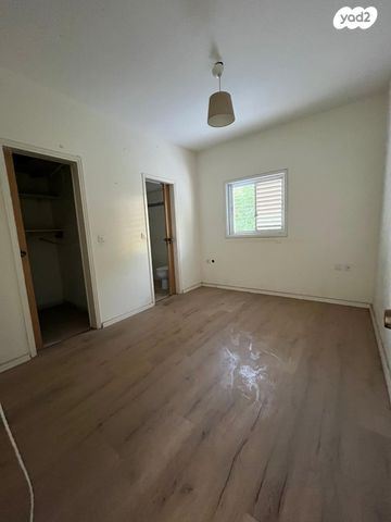 דירה, יברבוים, רמז, מערב ותיק, ראשון לציון