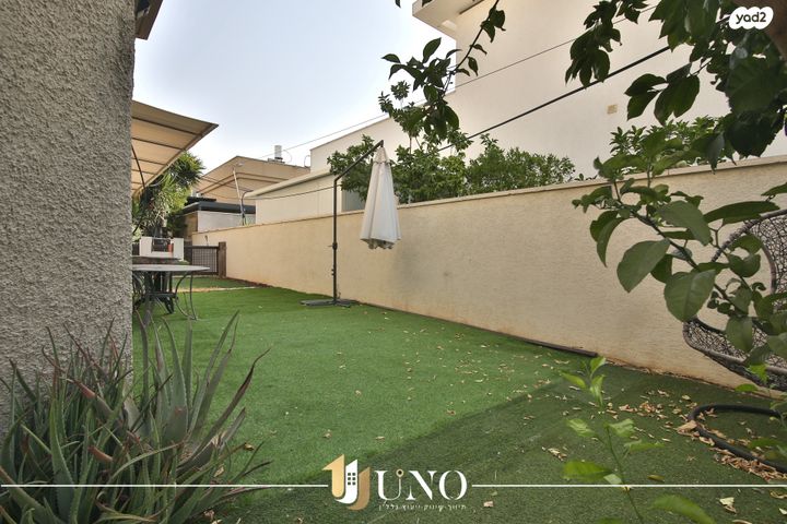 בית פרטי/ קוטג', זלמן שניאור 30, קרית בנימין, קרית אתא