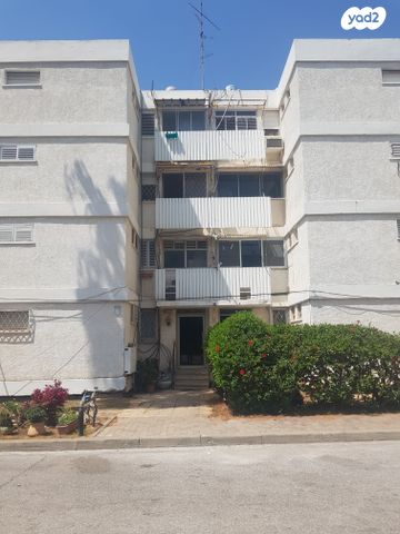 דירה, בן יהודה, הרצליה הצעירה, הרצליה