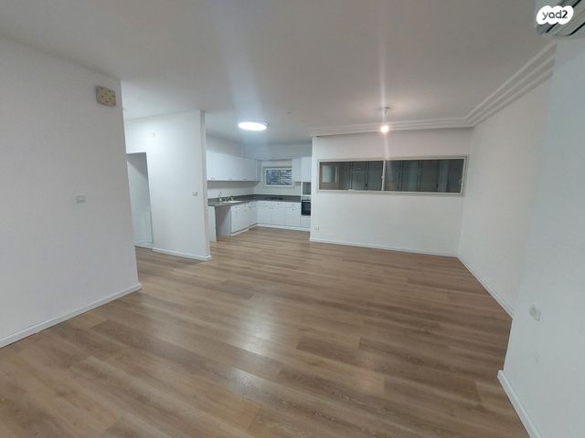 דירה, בלקינד, תל אביב יפו