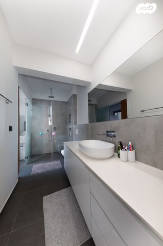 גג/ פנטהאוז, קרית הלאום, ראשון לציון