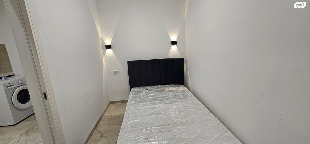 יחידת דיור, בן עמי, גבעת הרקפות, גבעת תל חי, קרית אתא