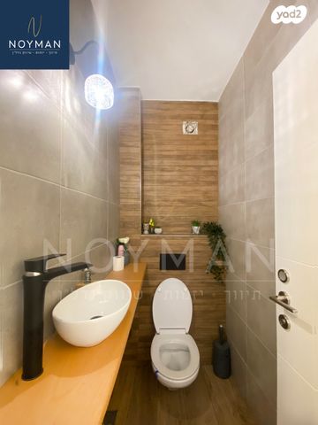 דירה, אלונים 26, קרית השרון, נתניה