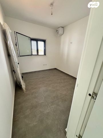 דירה, נווה זמר, רעננה