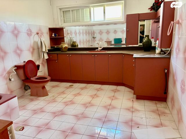 בית פרטי/ קוטג', זלמן שז"ר, נווה חוף, ראשון לציון