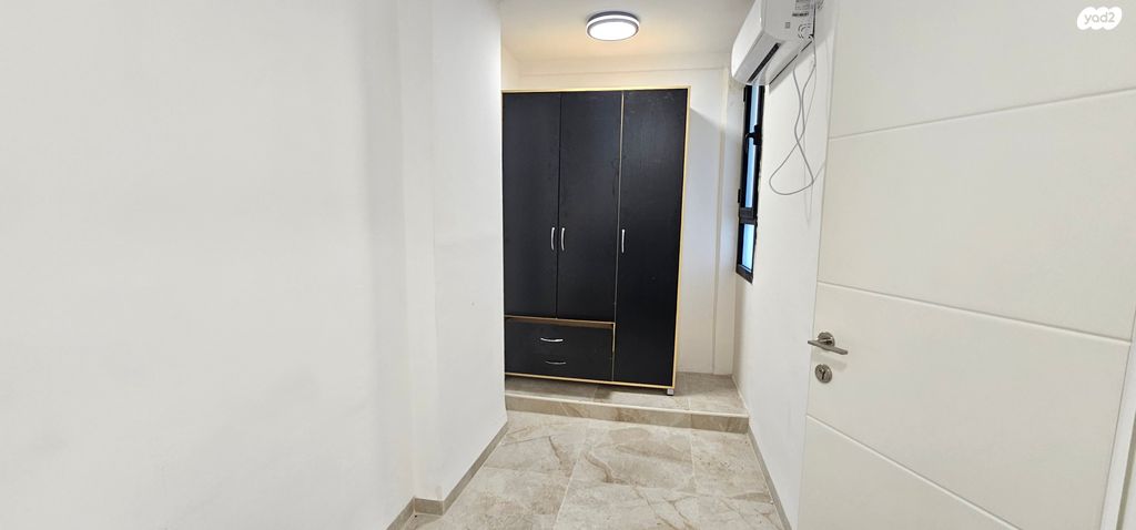 יחידת דיור, בן עמי, גבעת הרקפות, גבעת תל חי, קרית אתא