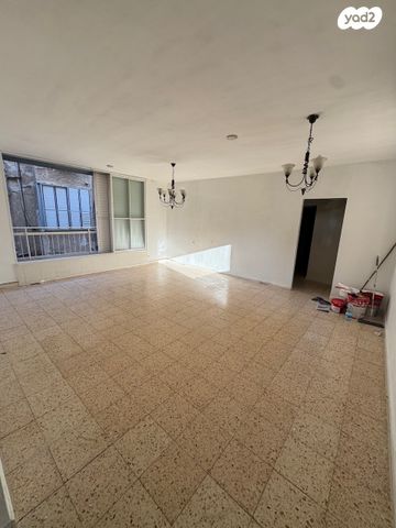 דירה, הרצל, המרכז השקט / מרכז העיר, פתח תקווה