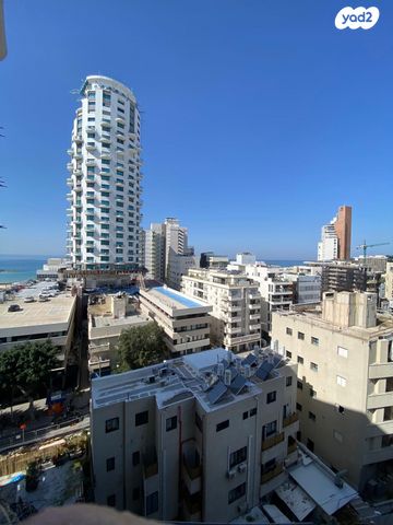 קליניקות, שלום עליכם 13, תל אביב יפו