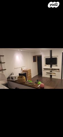 קליניקות, רינתיה