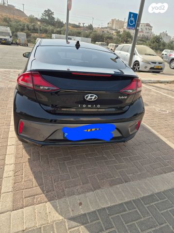 יונדאי איוניק