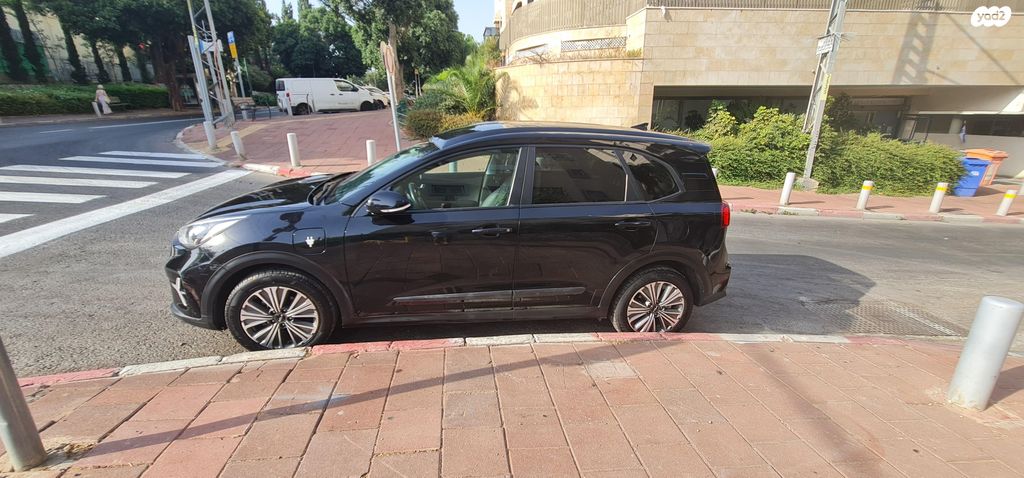 קיה נירו פלוס