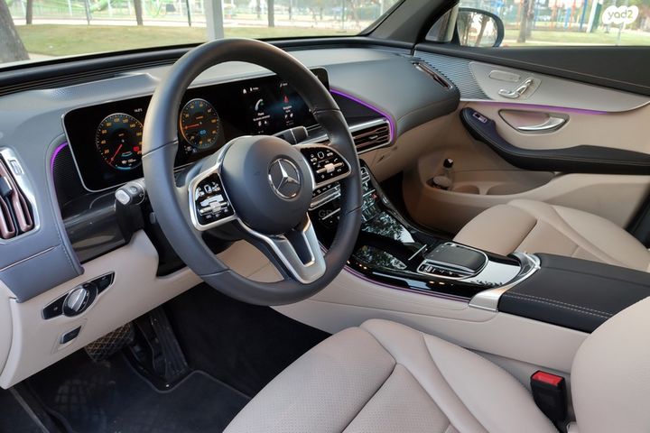 מרצדס-בנץ EQC