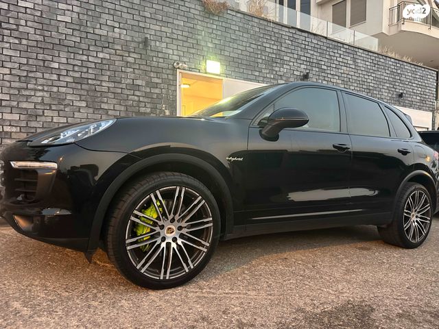 פורשה קאיין