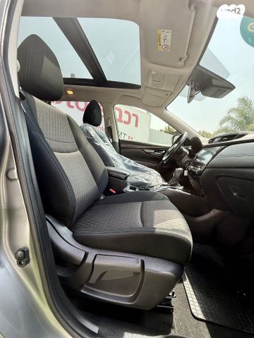 ניסאן אקס טרייל