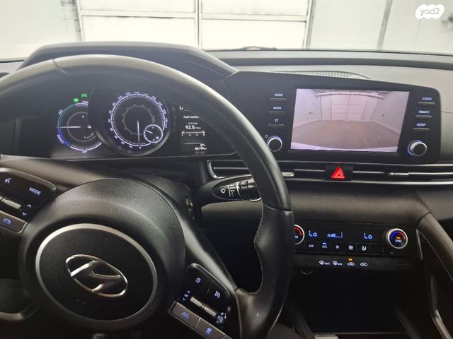 יונדאי אלנטרה